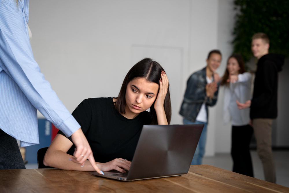 Mania de terceirizar a culpa
